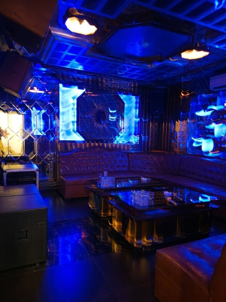 nha-trang-crown-karaoke